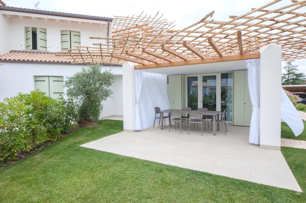 Les Maisons Apartments Lido di Jesolo Luaran gambar